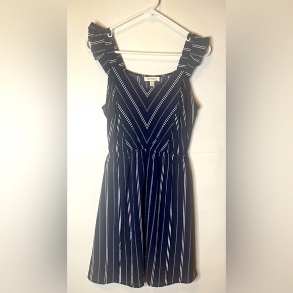 Monteau Navy Blue and White Striped Midi Dress Size Medium - Picture 1 of 2